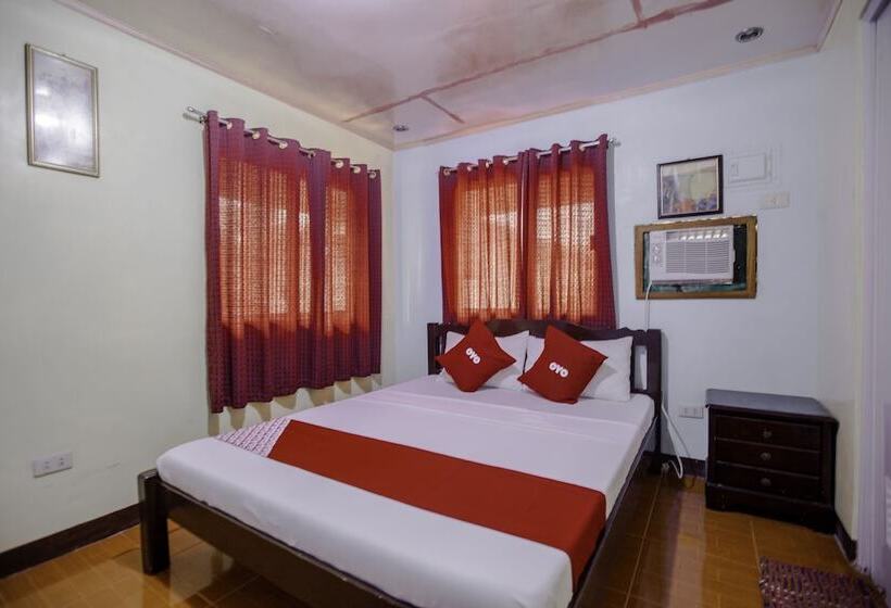 Отель Oyo 741 Sierra Travellers Inn