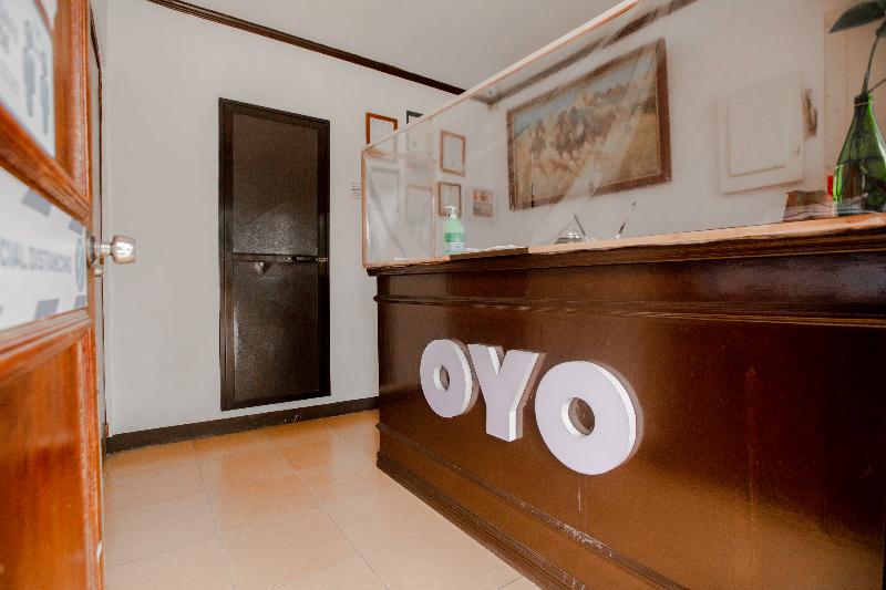 Отель Oyo 741 Sierra Travellers Inn