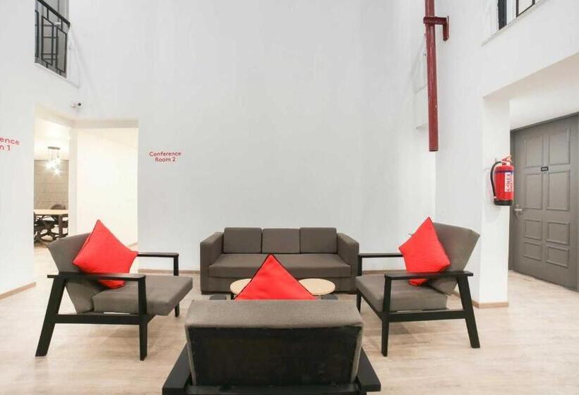 Otel Oyo 78628 Townhouse 136 Sector 46 Vikas Marg