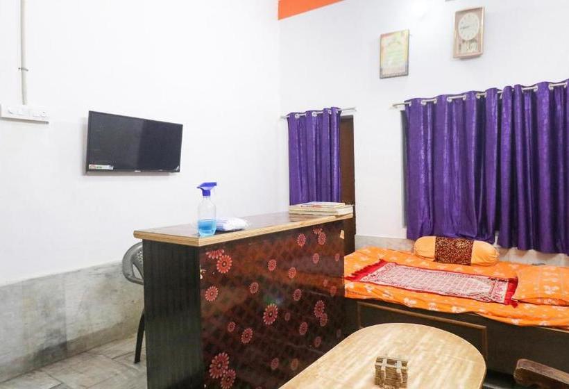 Szálloda Oyo 78636 Collection O  Ramana