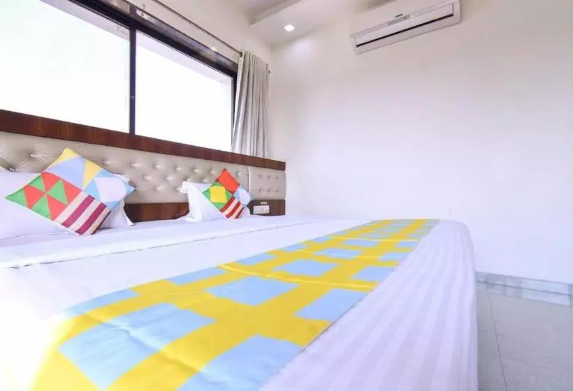 ペンション Oyo Home 77584  Sai Shubham