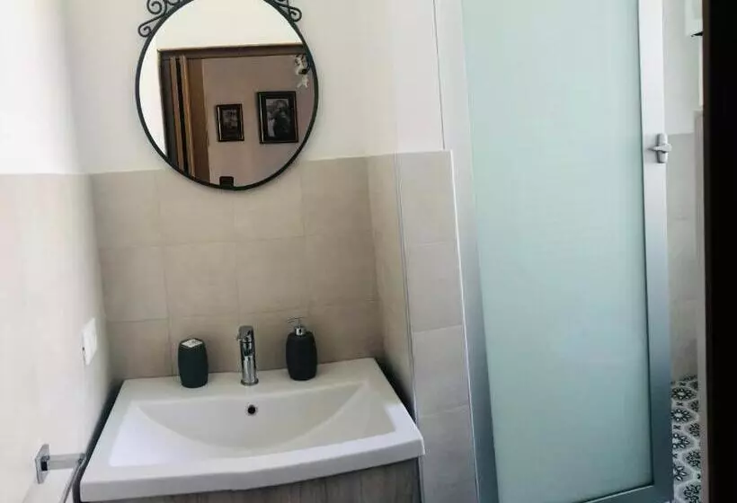 پانسیون Sofia Guest House