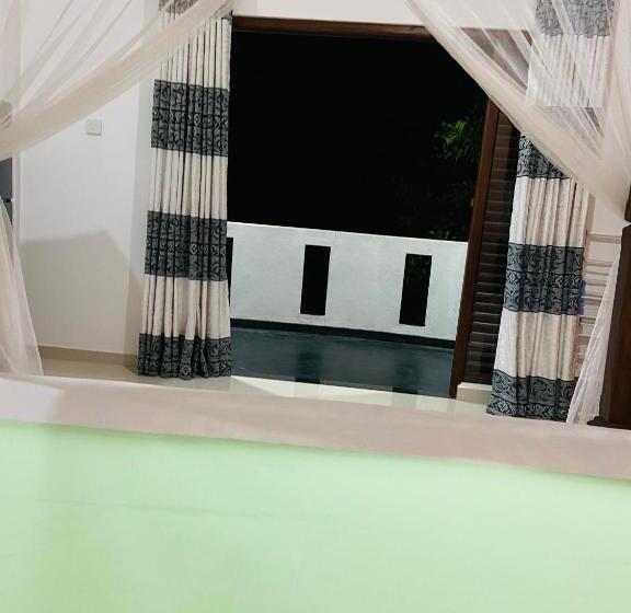 Pensão Sun White Villa