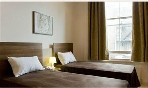 هتل Avni Kensington