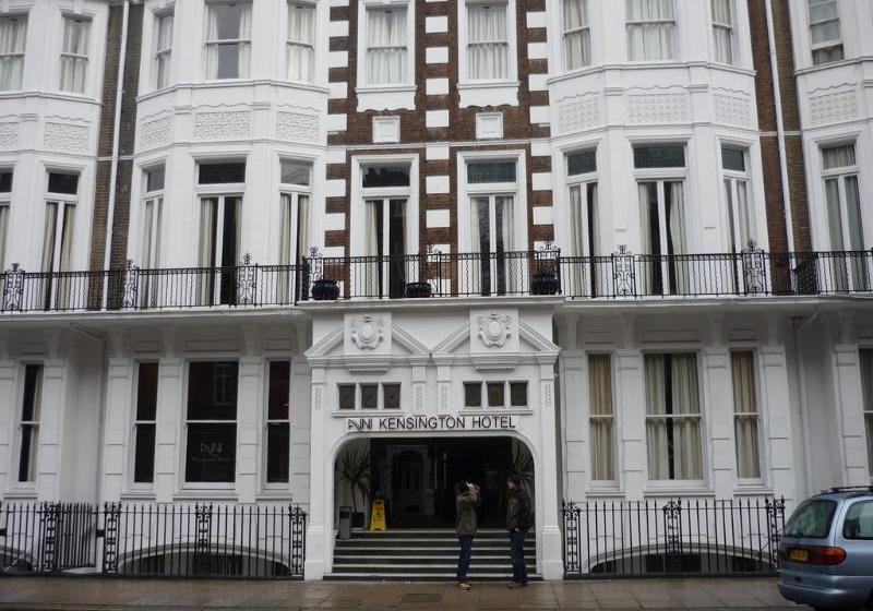 هتل Avni Kensington