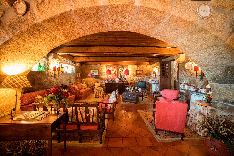 تختخواب و صبحانه Casa Da Lage