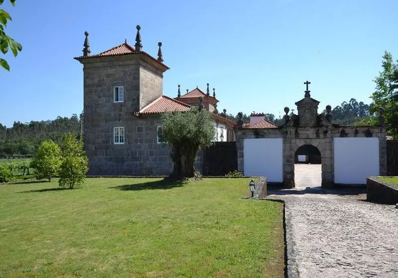 تختخواب و صبحانه Casa Da Lage