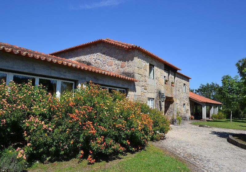 تختخواب و صبحانه Casa Da Lage