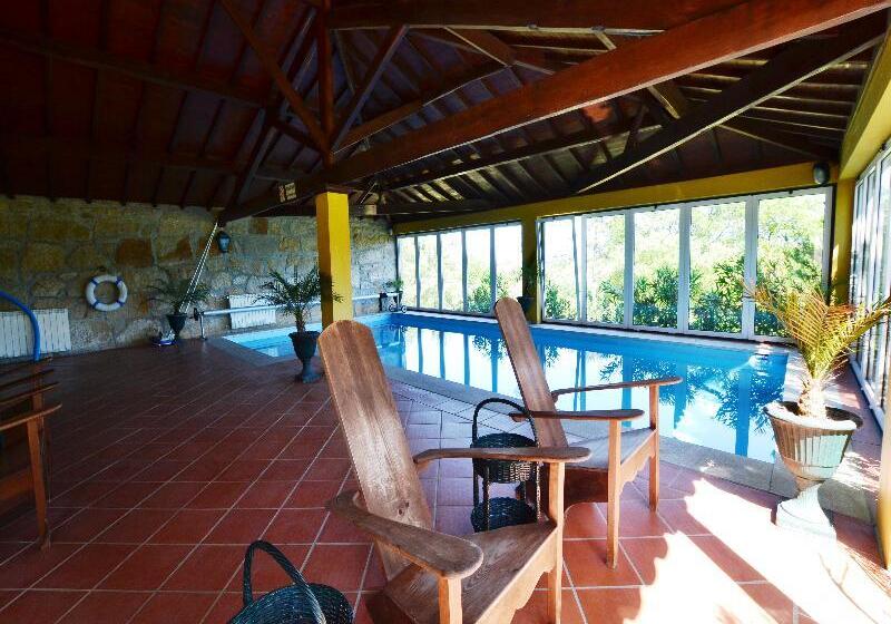 تختخواب و صبحانه Casa Da Lage