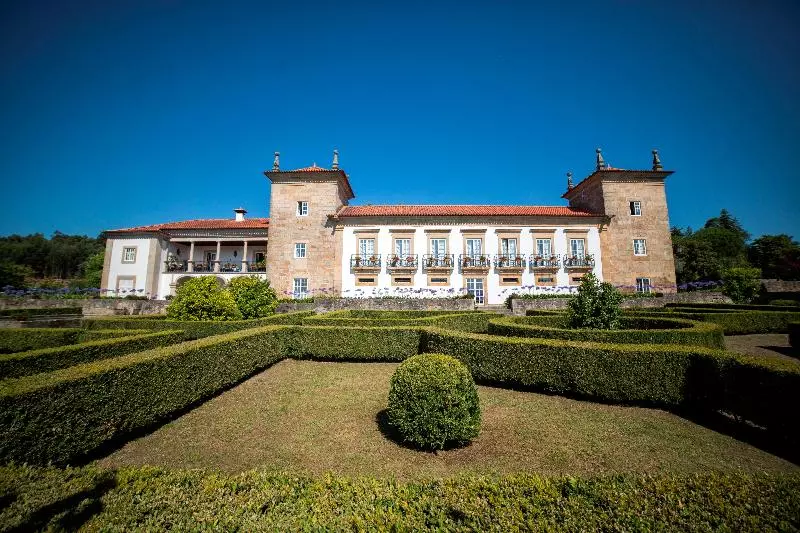 تختخواب و صبحانه Casa Da Lage