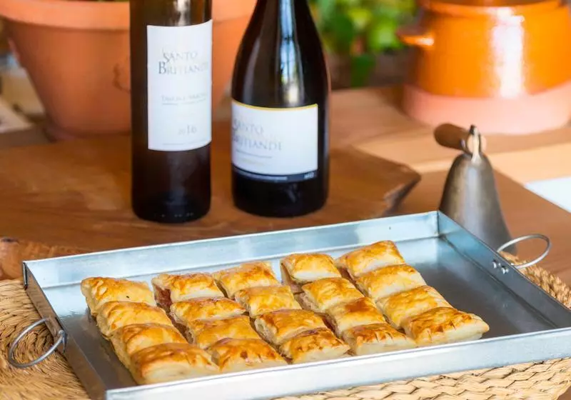 Casa De Santo Antonio De Britiande