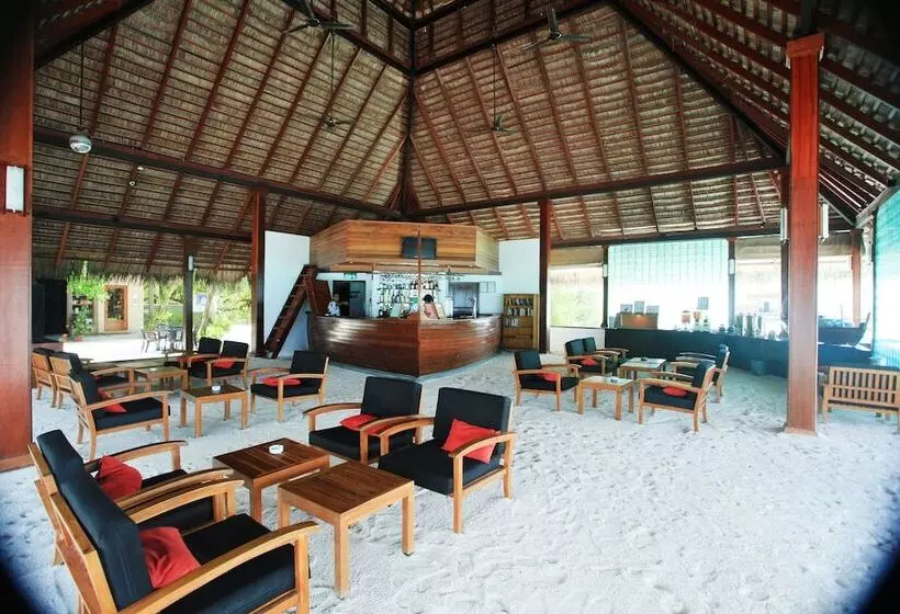 هتل Adaaran Club Rannalhi   All Inclusive   45 Minutes Away From Male By Speedboat