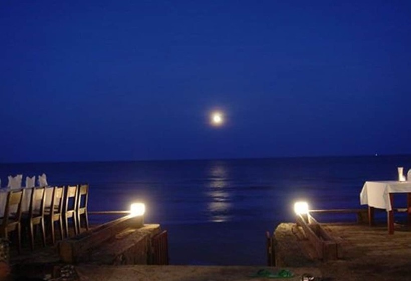 Hotel Baan Talay Dao