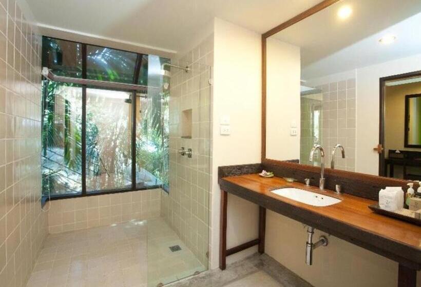 Hotel Baan Talay Dao