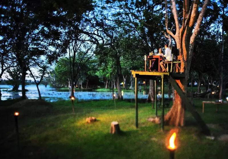 هتل Cinnamon Lodge Habarana