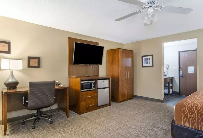 فندق Comfort Inn North Polaris