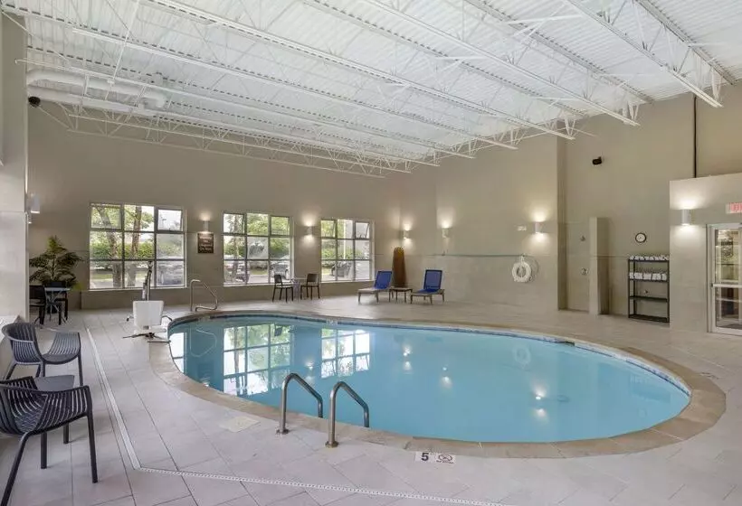 فندق Comfort Inn North Polaris