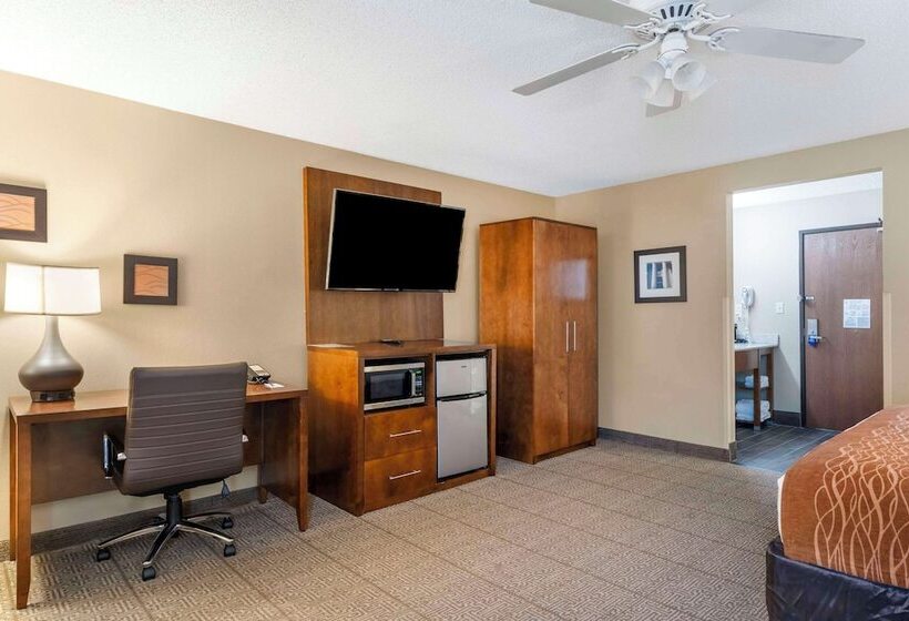 בית מלון כפרי Comfort Inn North Polaris