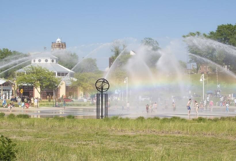 فندق Comfort Suites Stevensville  St. Joseph