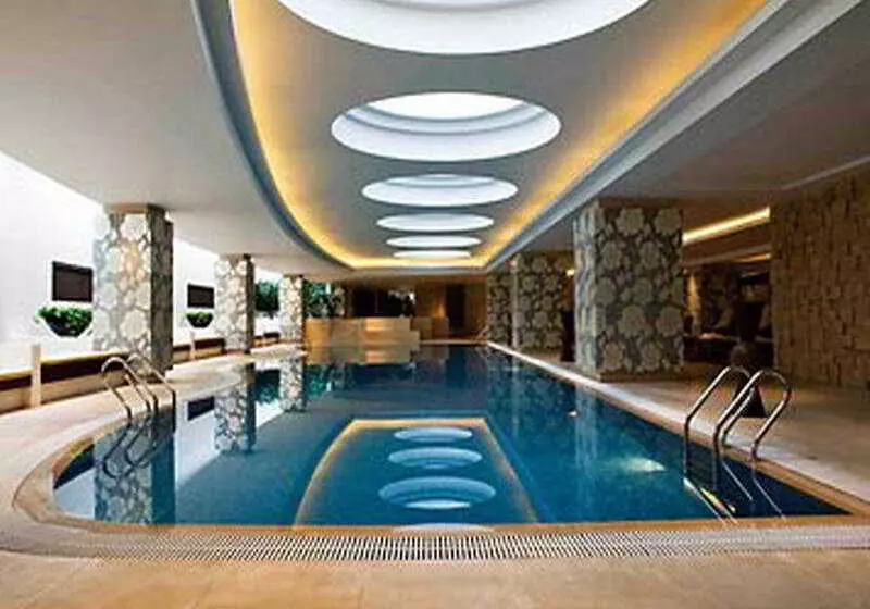 هتل Courtyard By Marriott Beijing Northeast