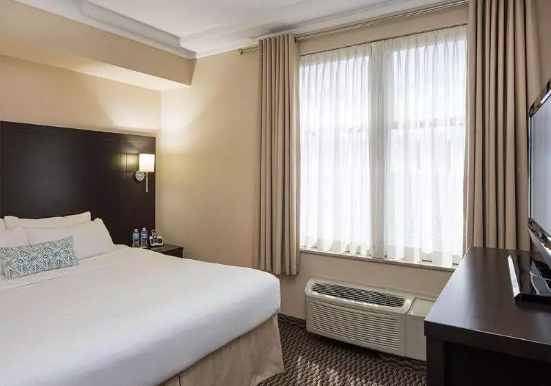 Delta Hotels By Marriott Guelph Conference Centre