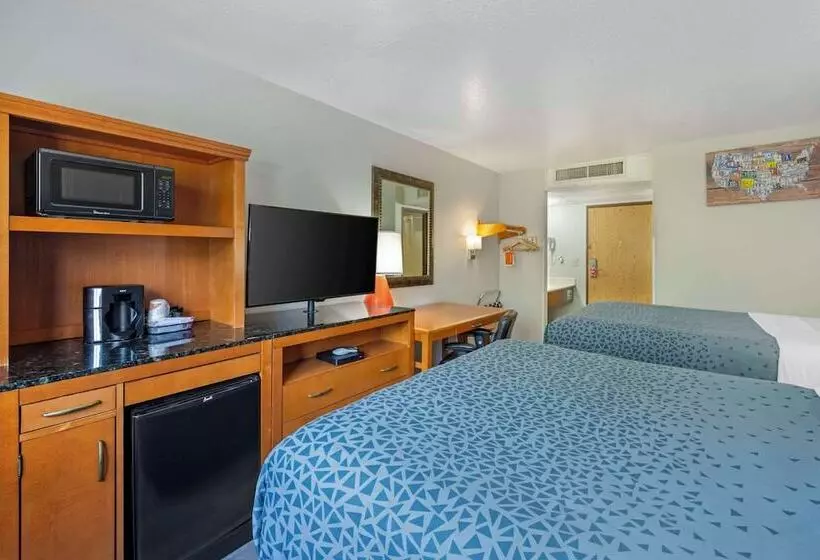 هتل Baymont By Wyndham Missoula