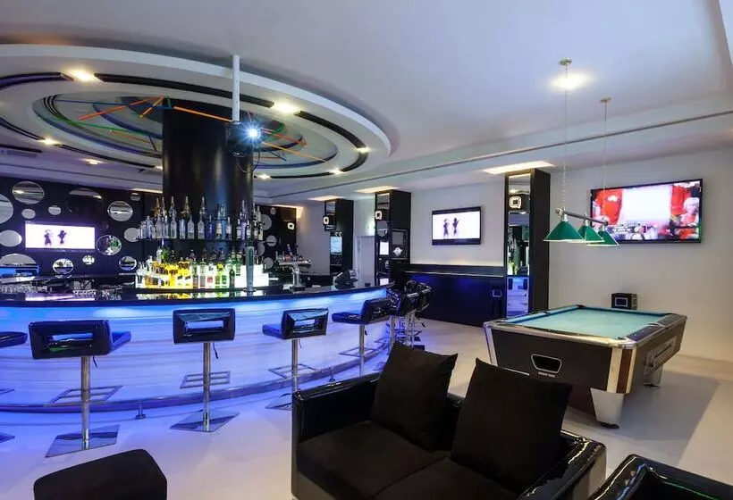 هتل Holiday Inn Dubai Al Barsha, An Ihg