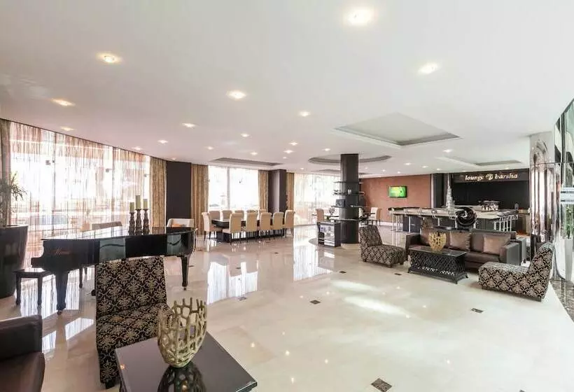 هتل Holiday Inn Dubai Al Barsha, An Ihg