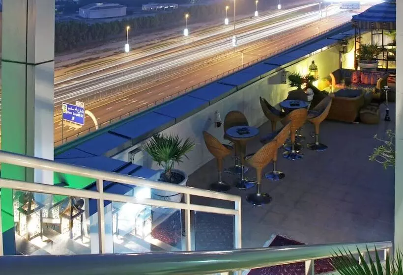 هتل Holiday Inn Dubai Al Barsha, An Ihg
