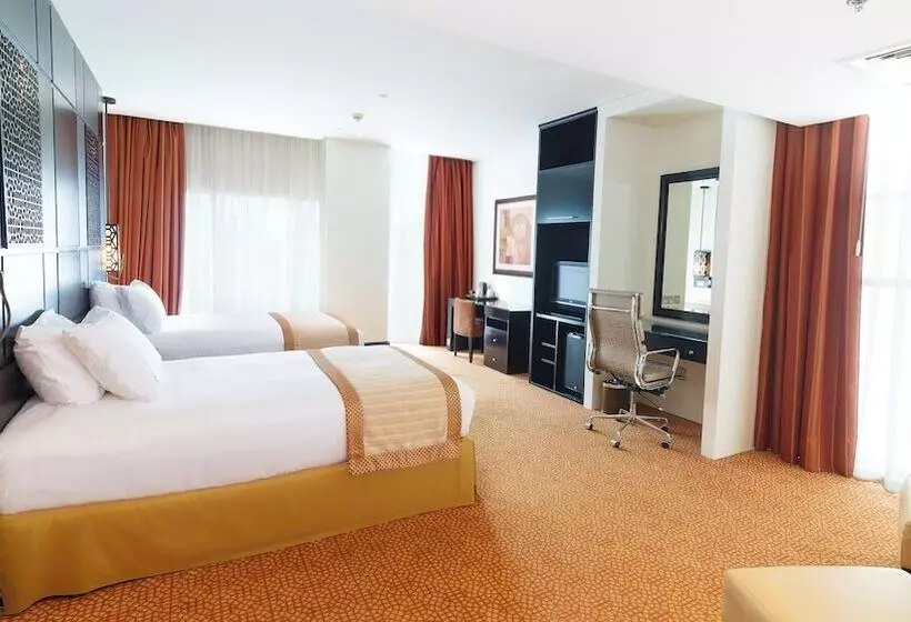 هتل Holiday Inn Dubai Al Barsha, An Ihg