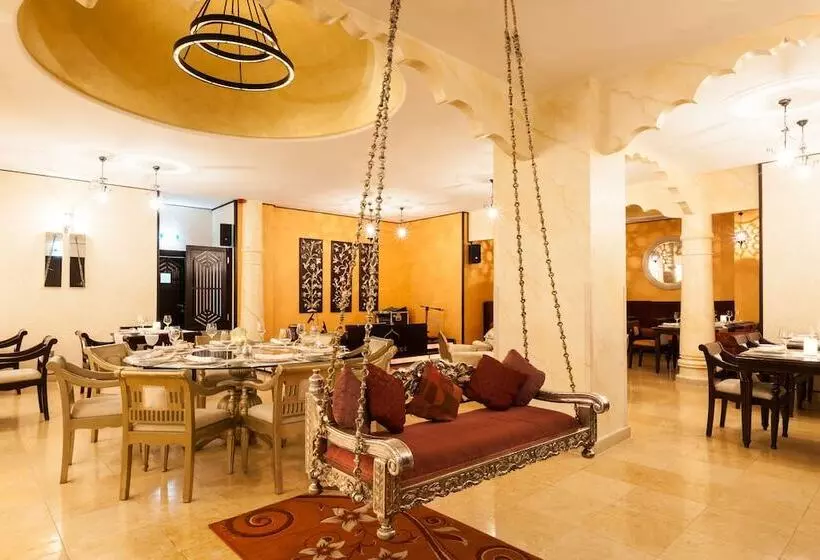 هتل Holiday Inn Dubai Al Barsha, An Ihg