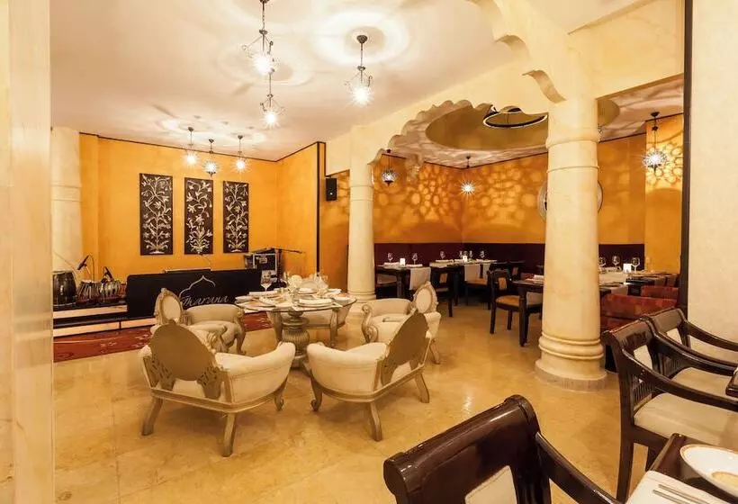 هتل Holiday Inn Dubai Al Barsha, An Ihg