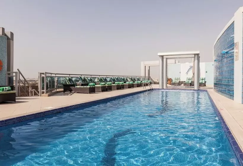 هتل Holiday Inn Dubai Al Barsha, An Ihg