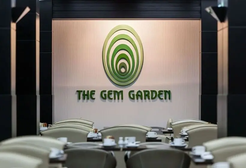 هتل Holiday Inn Dubai Al Barsha, An Ihg