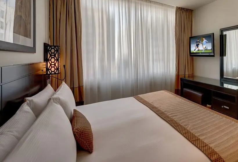 هتل Holiday Inn Dubai Al Barsha, An Ihg
