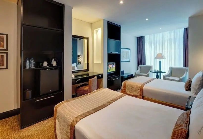 هتل Holiday Inn Dubai Al Barsha, An Ihg