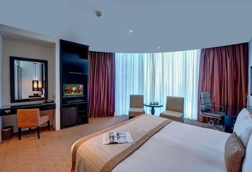 هتل Holiday Inn Dubai Al Barsha, An Ihg