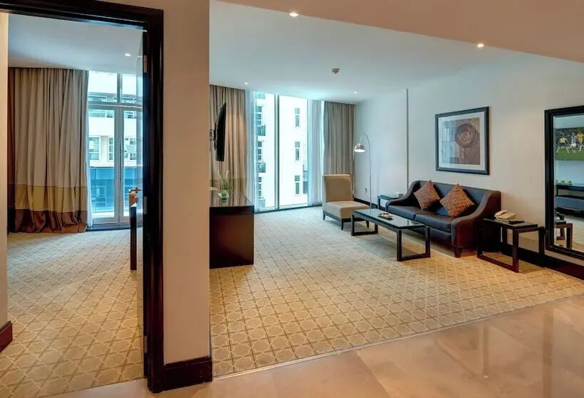 هتل Holiday Inn Dubai Al Barsha, An Ihg