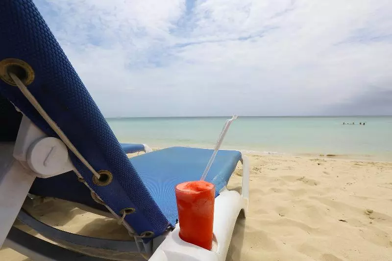 Отель Merrils Beach Resorts Lll