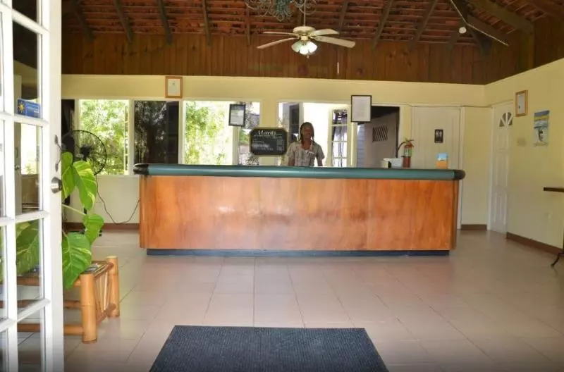 Отель Merrils Beach Resorts Lll