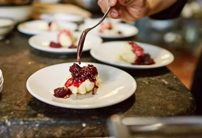 Hôtel Mesón De Leyendas Breakfast & Downtown