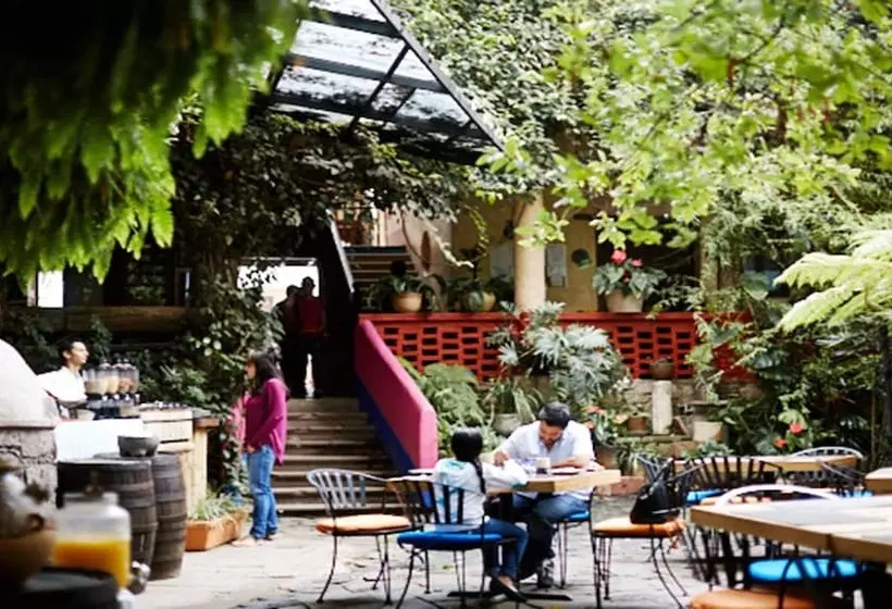 Hôtel Mesón De Leyendas Breakfast & Downtown