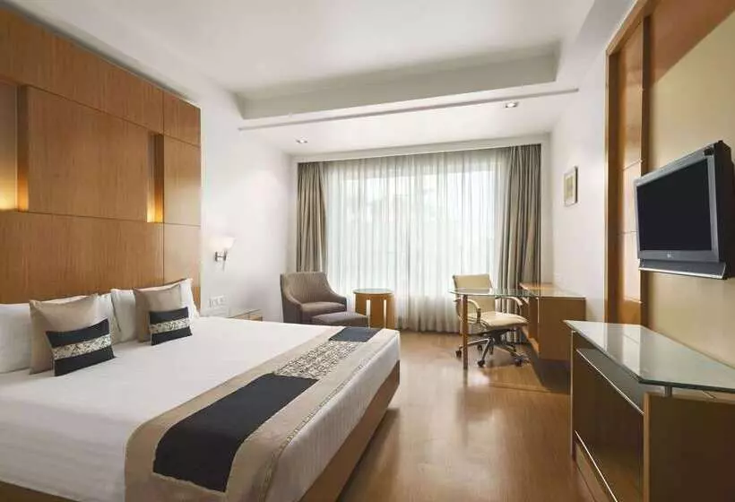 호텔 Ramada By Wyndham Jaipur