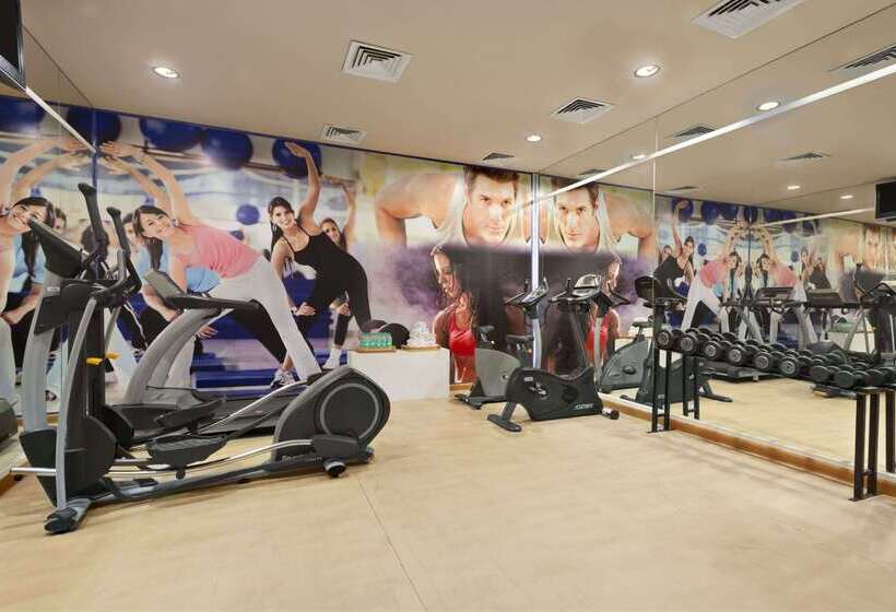 호텔 Ramada By Wyndham Jaipur