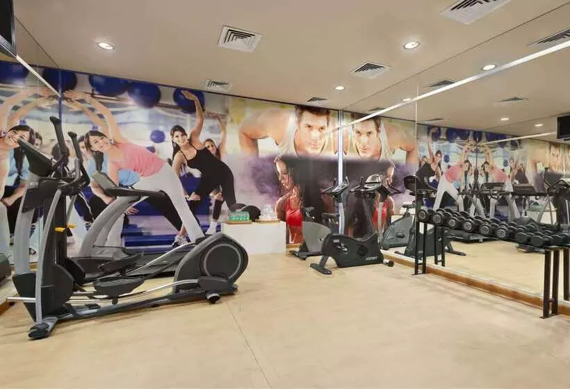 호텔 Ramada By Wyndham Jaipur