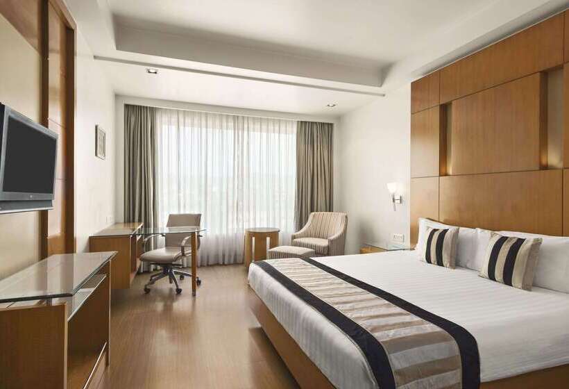 호텔 Ramada By Wyndham Jaipur