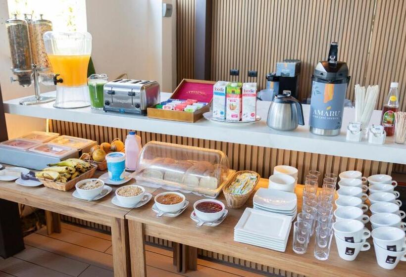 호텔 Santa Teresa By The Beach