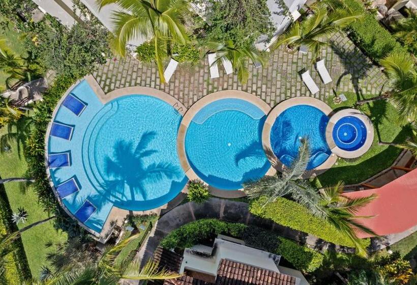 هتل Tropical Gardens Suites And Apartments