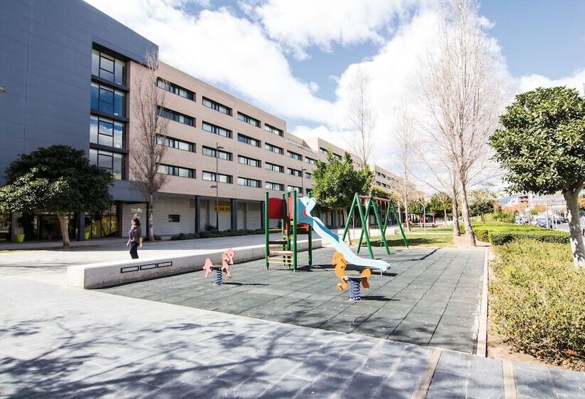 Отель Villa Alojamiento Y Congresos   Villa Universitaria