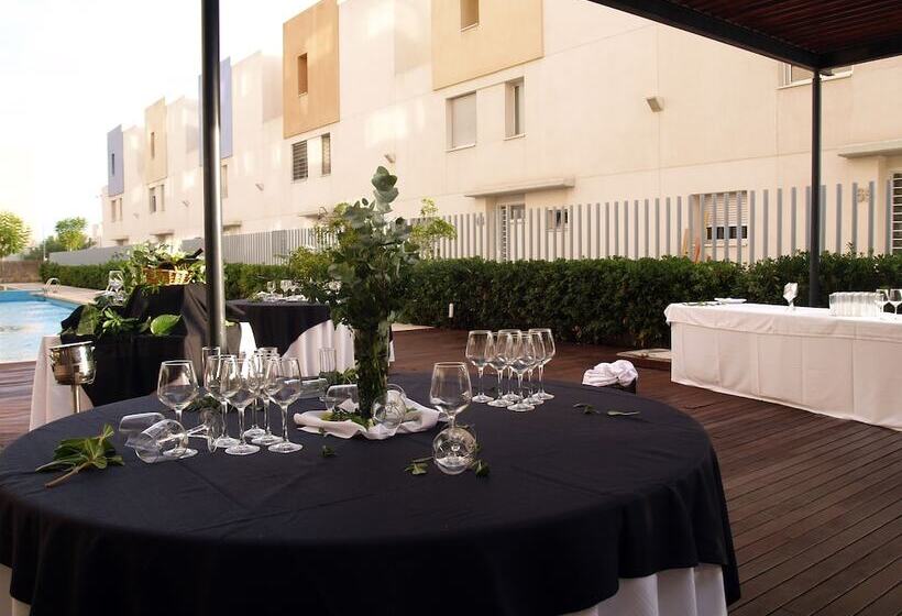 Отель Villa Alojamiento Y Congresos   Villa Universitaria